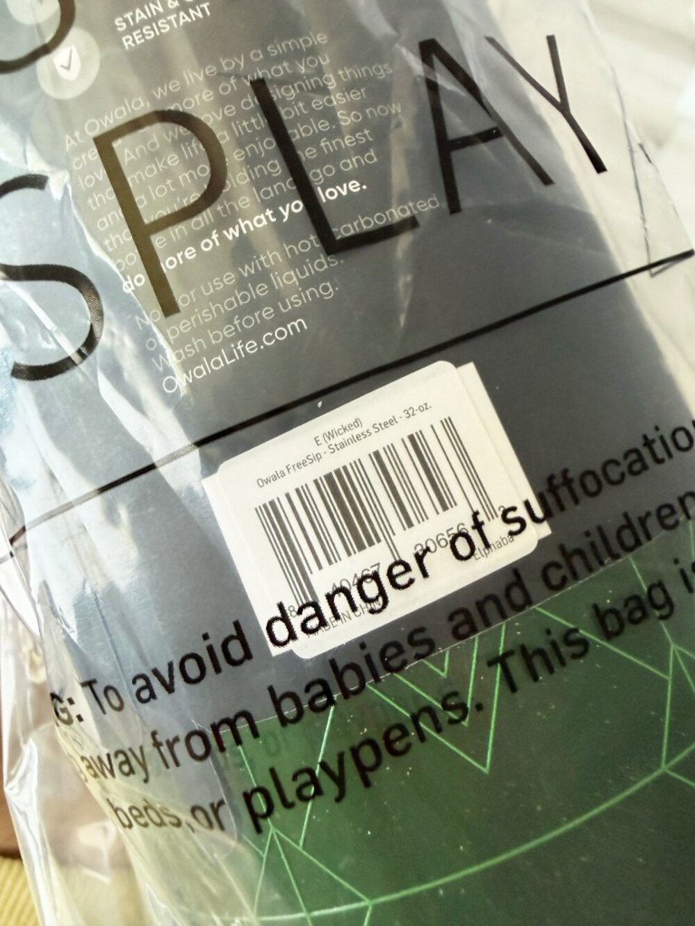 "Elphaba" Owala Wicked - 32 oz Freesip - Limited Edition - Picture 5 of 6
